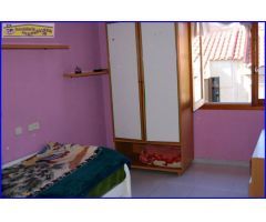 Se vende piso muy amplio con 4 dormitorios en Santomera con garaje y trastero.