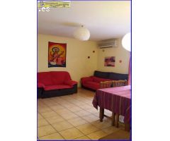 Se vende piso 2 dormitorios, salón-cocina, baño y garaje en Beniel.