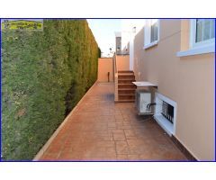 Se vende chalet en Santomera