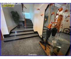 Bonita casa con patio jardín en El Raal