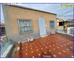 Casa de pueblo en Cobatillas con terraza y parking incluido