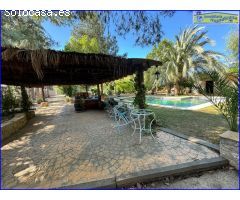 Parcela de Oportunidad en Santomera con Construcción Recreativa y Piscina ????????