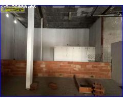 Amplio Local Comercial en el Corazón de Santomera