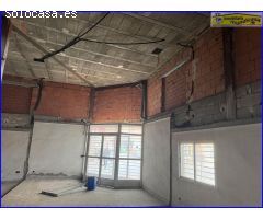 Amplio Local Comercial en el Corazón de Santomera