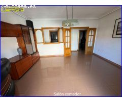 Casa en Primera Planta con Amplias Estancias y Excelentes Acabados ?????