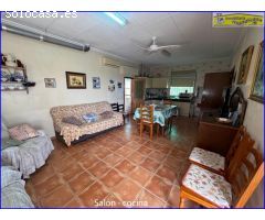 Encantadora Casa Rústica en Fortuna con Piscina Propia y Amplio Terreno ????????