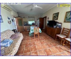 Encantadora Casa Rústica en Fortuna con Piscina Propia y Amplio Terreno ????????