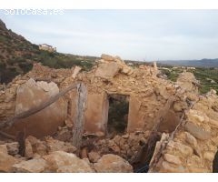 CORTIJO CON TERRENO A REFORMAR EN URRÁCAL,  ALMERÍA