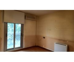 OPORTUNIDAD PISO CON TERRAZA, ASCENSOR Y PLAZA DE VEHÍCULO EN MACAEL ( ALMERÍA )