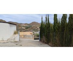 VENTA DE NAVE INDUSTRIAL EN MACAEL ( ALMERÍA ).