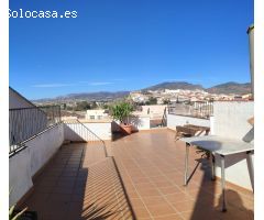 EN OLULA DEL RÍO ( ALMERÍA ), ESPECTACULAR CASA  CON TERRAZAS Y GARAJE.