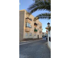 VENTA DE PISO EN PURCHENA  ( ALMERÍA ) DE TRES HABITACIONES.