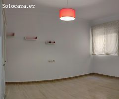 PURCHENA ( ALMERÍA ). VENTA DE PISO DE 2 HABITACIONES , CON ASCENSOR Y GARAJE.