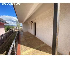 Chalet en Venta en Villa del Prado, Madrid