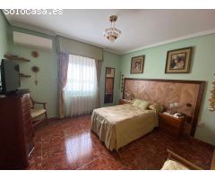 Chalet en Venta en Villa del Prado, Madrid
