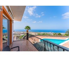 Villa de Lujo en Venta en Adeje, Santa Cruz de Tenerife