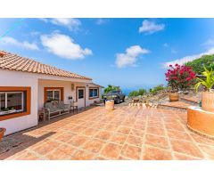 Villa de Lujo en Venta en Adeje, Santa Cruz de Tenerife