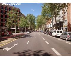 PLAZA DE PARKING GRANDE PARA COCHE Y MOTO