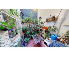 BONITA PLANTA BAJA CON PATIO