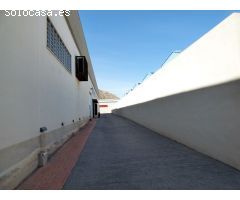 NAVE INDUSTRIAL ADAPTADA A FABRICACION DE CALZADO