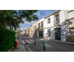 Casa de planta  baja y planta alta en zona Dos de Mayo de Elda.