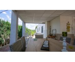 Casa de campo con encanto,  en una de las zonas más demandas para vivir en avd. Ronda