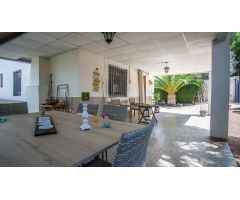 Casa de campo con encanto,  en una de las zonas más demandas para vivir en avd. Ronda