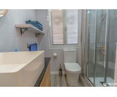 Lujo en Puerto de la Cruz: Apartamento de 2 habitaciones con terraza de ensueño