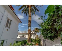 Lujo en Puerto de la Cruz: Apartamento de 2 habitaciones con terraza de ensueño