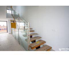 Lujosa casa adosada a estrenar en La Quinta