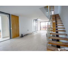 Lujosa casa adosada a estrenar en La Quinta