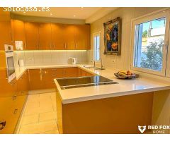 Exclusiva villa con espectaculares vistas al mar