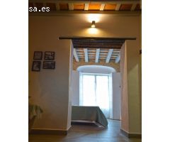 *Casa Convertida en Tres Apartamentos en Plaza España, Medina Sidonia. ¡30% de RENTABILIDAD!*