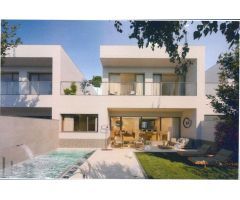 EXCLUSIVOS CHALETS CON JARDIN Y PISCINA PRIVADA EN ZONA DE LAS VILLAS, VALLADOLID