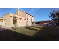 CHALET VENTA  URBANIZACION EL COTANILLO. RENEDO DE ESQUEVA ( VALLADOLID )