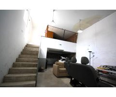 ESTUPENDA NAVE EN ZONA SUR
