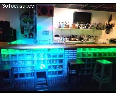 OPORTUNIDAD!!  de compra Bar de Copas en el  centro del Puerto