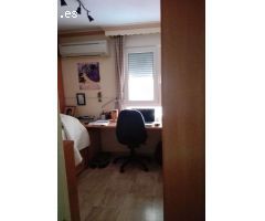 BONITA Y AMPLIA VIVIENDA EN VENTA CON 5 HABITACIONES PARA ENTRAR A VIVIR.