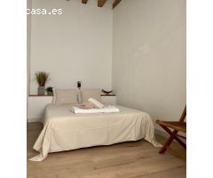 VIVIENDA DE DISEÑO DE TRES DORMITORIOS Y DOS BAÑOS ZONA LA VIÑA