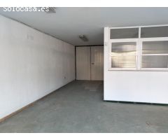 Local y nave de procedencia bancaria