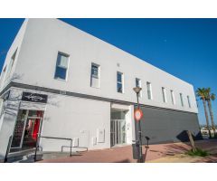 ¡Oportunidad única! Local comercial en venta en Camposoto