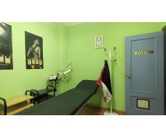 Peluqueria equipada en alquiler.