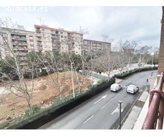 Piso Trastero y Plaza Aparcamiento, Paseo San Gregorio