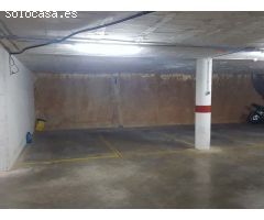 Plaza de parking en la zona de la Rambla Generalitat