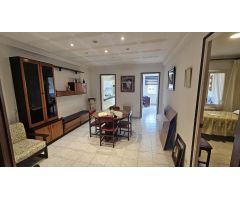 Vivienda en planta baja, 2 pisos independientes, para reformar, situada al lado de la Ronda Nord.