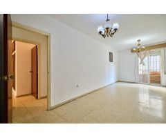 IDEAL PISO CON GARAJE Y TRASTERO EN PLENO CENTRO DE JEREZ.
