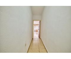 IDEAL PISO CON GARAJE Y TRASTERO EN PLENO CENTRO DE JEREZ.