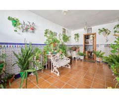 AMPLIA CASA EN EL CENTRO DE JEREZ, ZONA SAN LUCAS