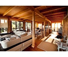 Espectacular Villa de Madera