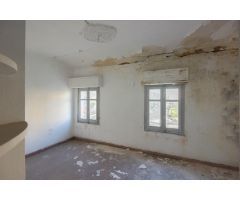 ático duplex para reformar por completo en un edificio emblemático en Valencia